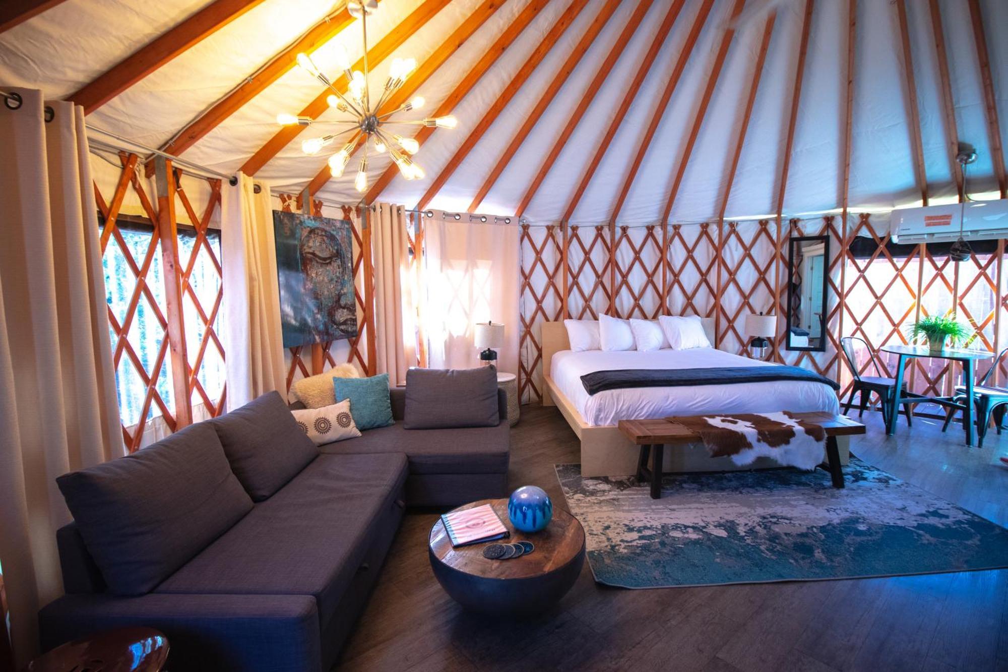 Escalante Yurts - Luxury Lodging מראה חיצוני תמונה